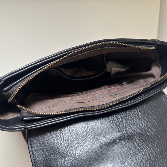 Matt and Nat Mini Backpack - Navy - Picture 7 of 8